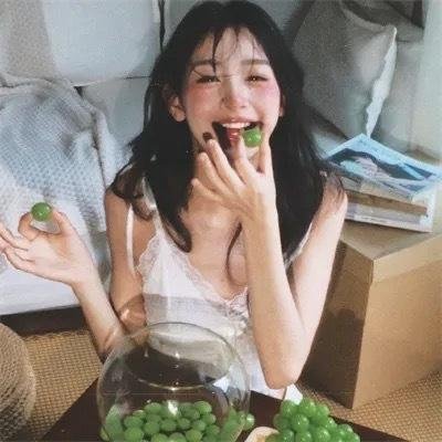 受难记海报